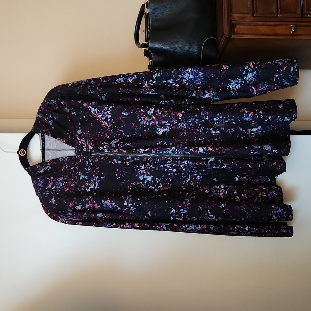 LIVI Jacket